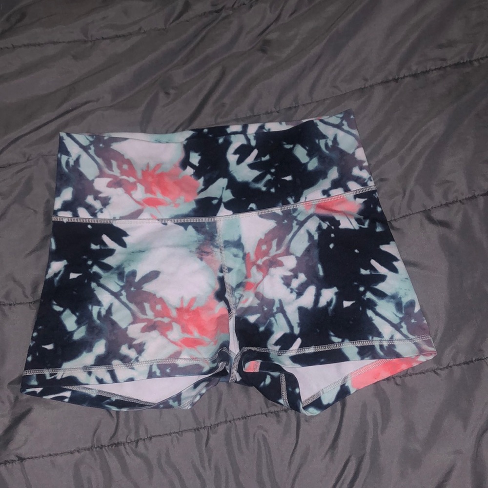 Women's Old Navy Active Shorts